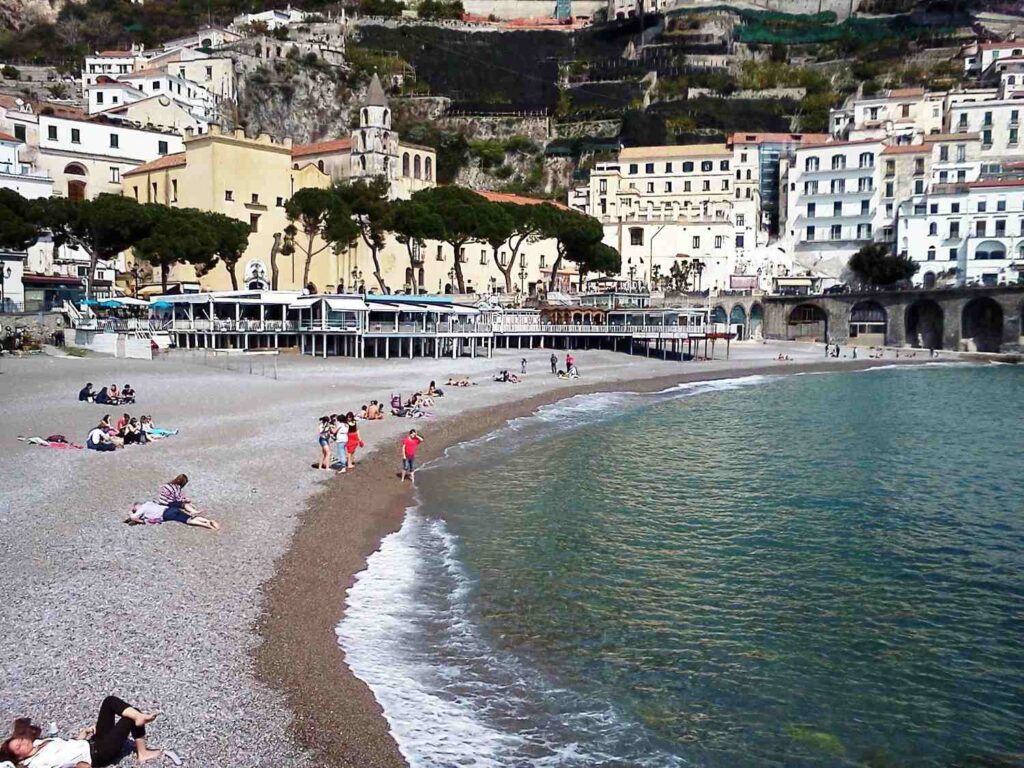 beach-amalfi coast with kids