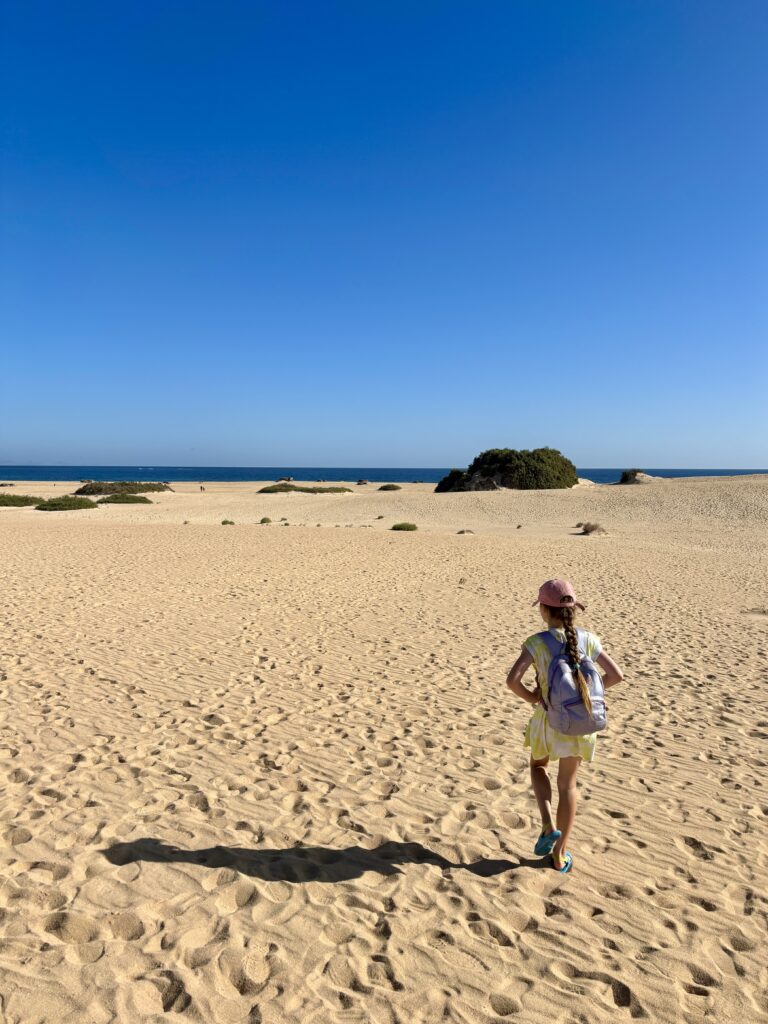 fuerteventura with kids, corralejo dunes