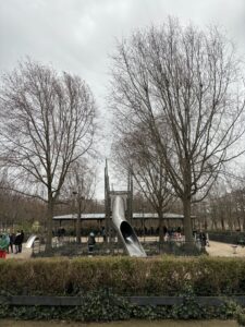jardin des tuileries paris playground