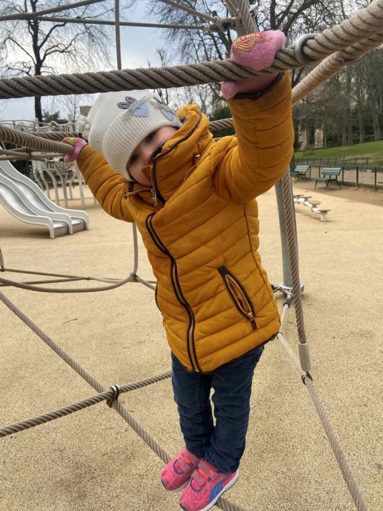 playground in paris_jardin trocadero_the knowledge nuggets