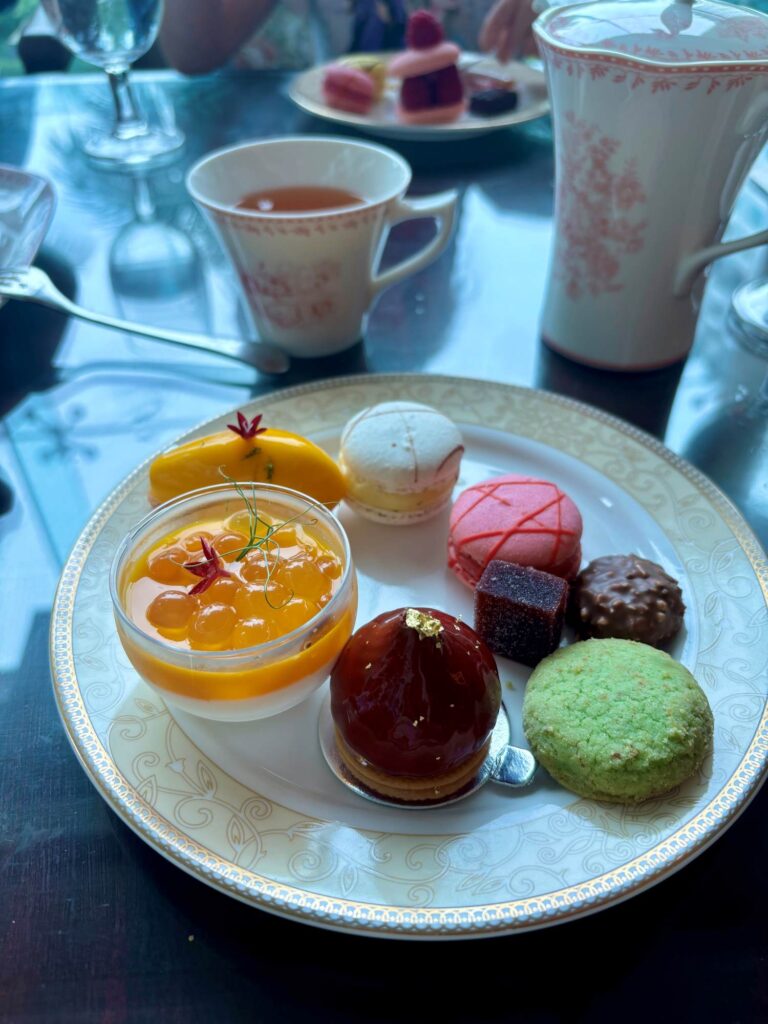 family friendly hotels in singapore - afternoon tea2 -the knowledge nuggets