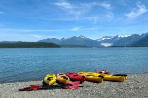 juneau with kids_kayak_mendenhall glacier_theknowledgenuggets