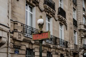 public transport in paris with kids