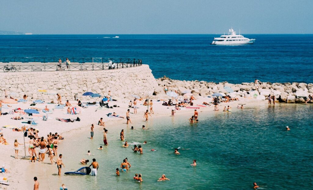 antibes-beach from paris