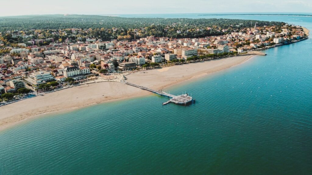 arcachon-beach paris by train-the knowledge nuggets