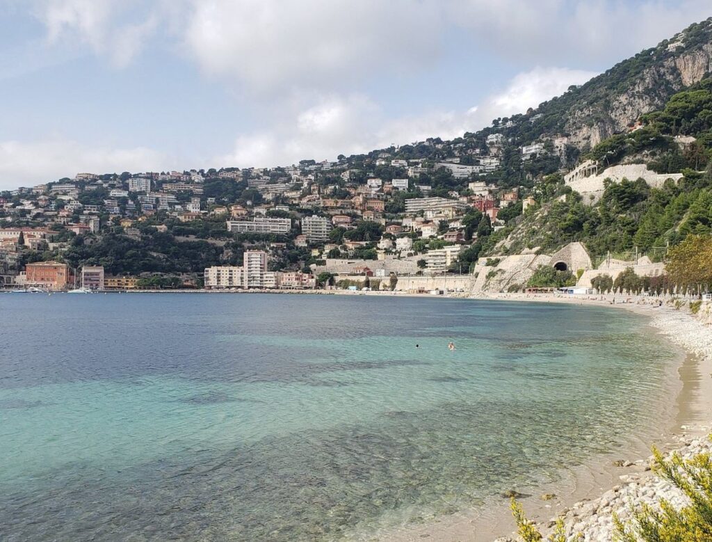 villefrance-beach paris by train-the knowledge nuggets