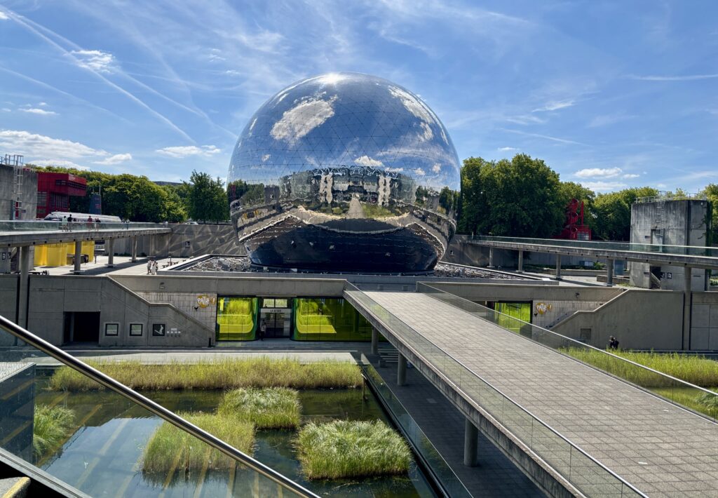 geode_villette_the knowledge nuggets