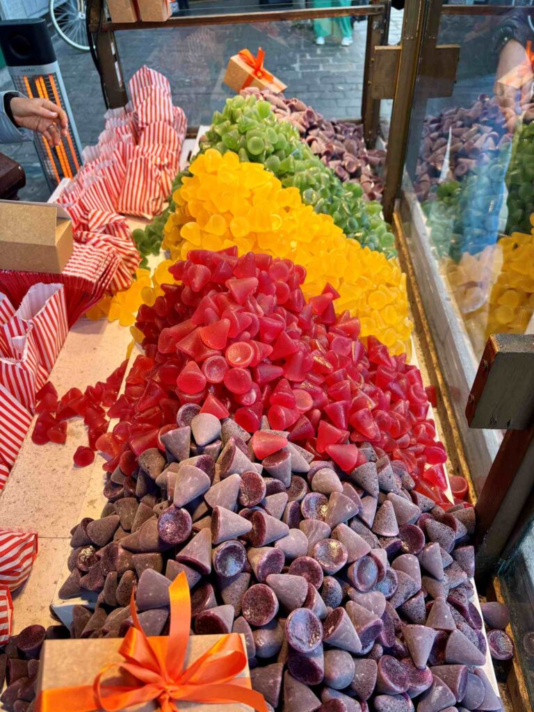 ghent with kids_cuberdons_the knowledge nuggets