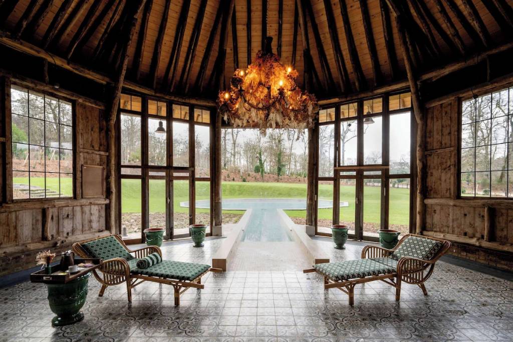 abbaye des vaux de cernay-weekend trip from paris