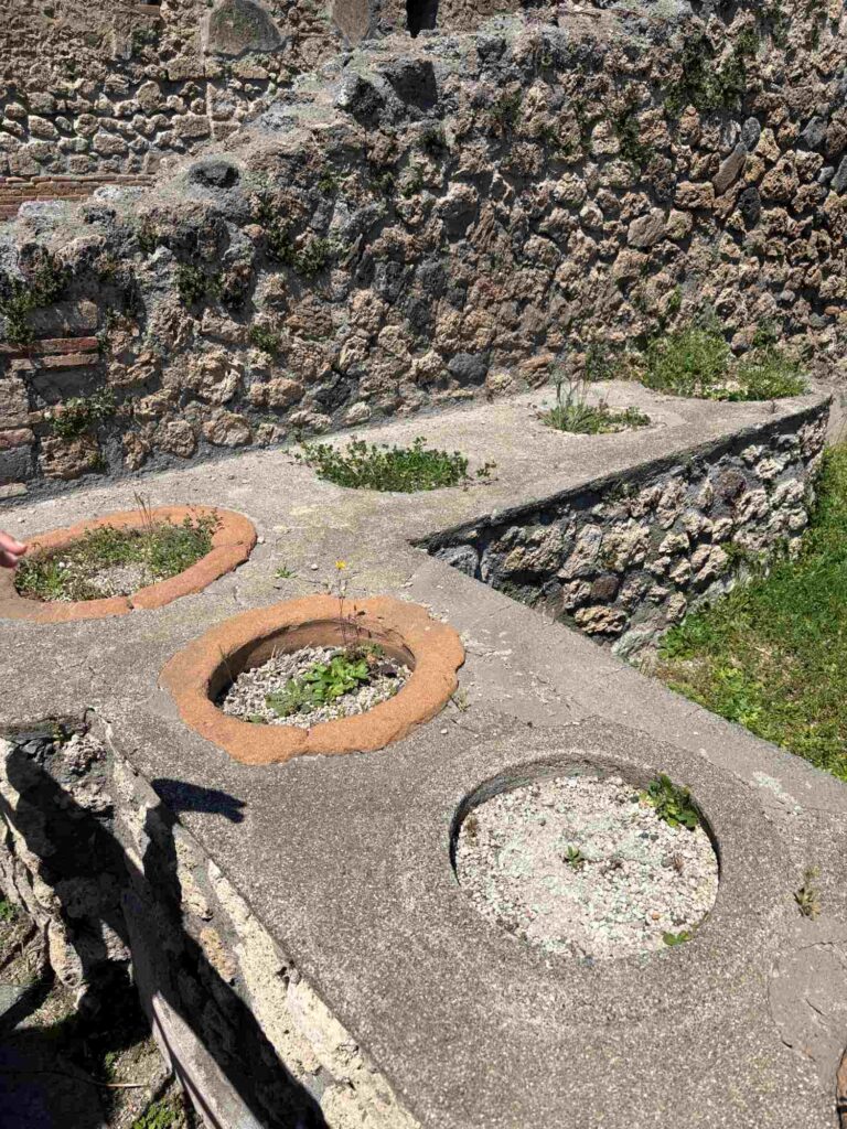 pompeii with kids-stove-the knowledge nuggets
