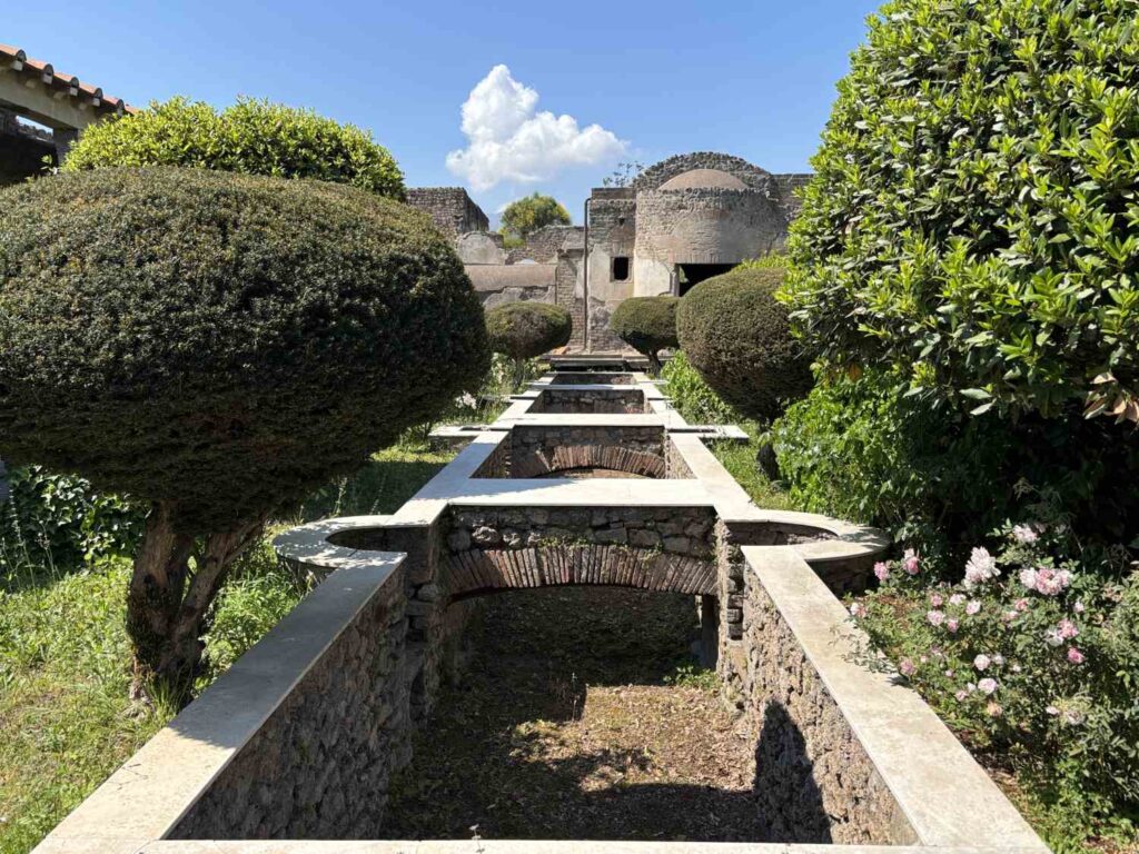 pompeii with kids-villa-the knowledge nuggets